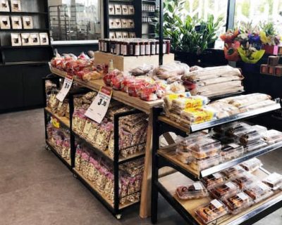 rustic-display-table